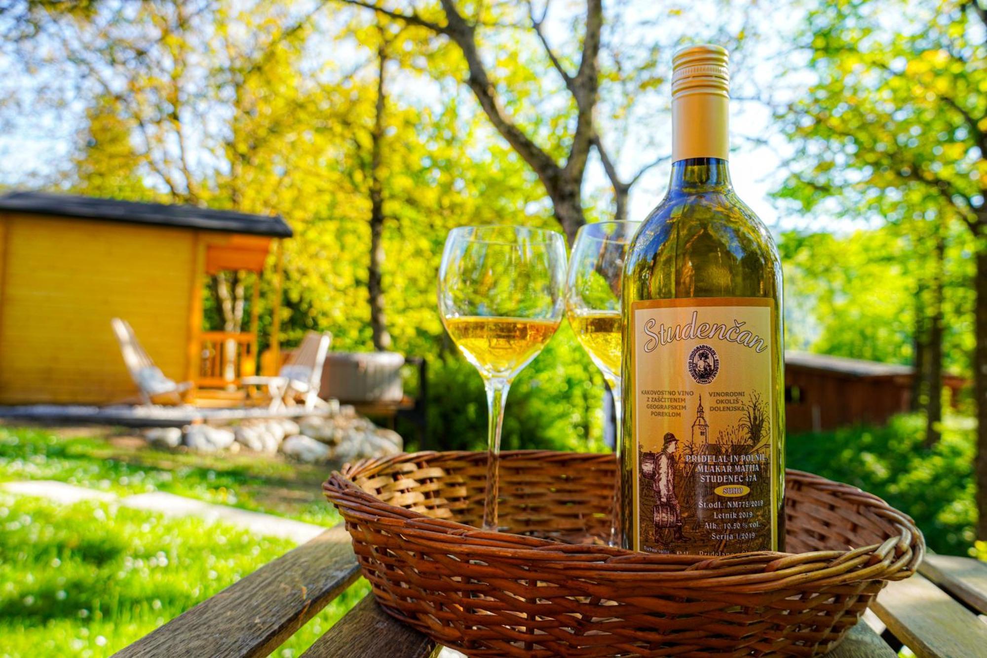 Resort Pod Orehi - Bled - Apartma & Glamping & Savna Extérieur photo