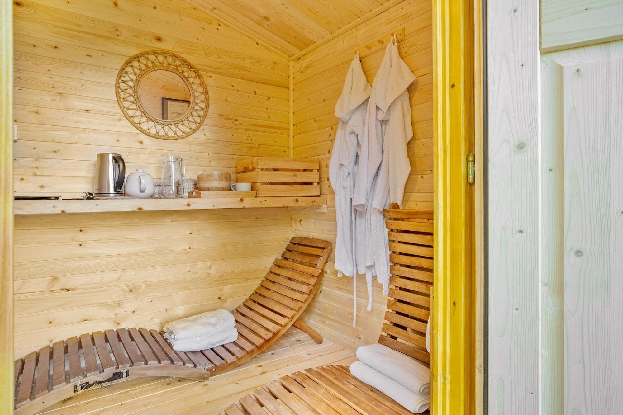 Resort Pod Orehi - Bled - Apartma & Glamping & Savna Extérieur photo