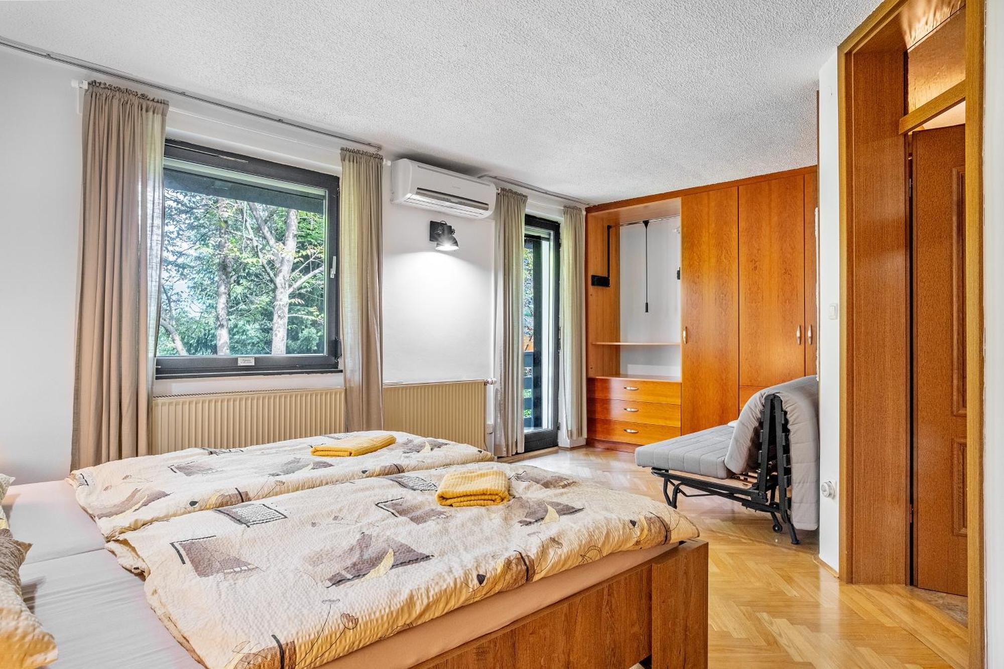 Resort Pod Orehi - Bled - Apartma & Glamping & Savna Chambre photo