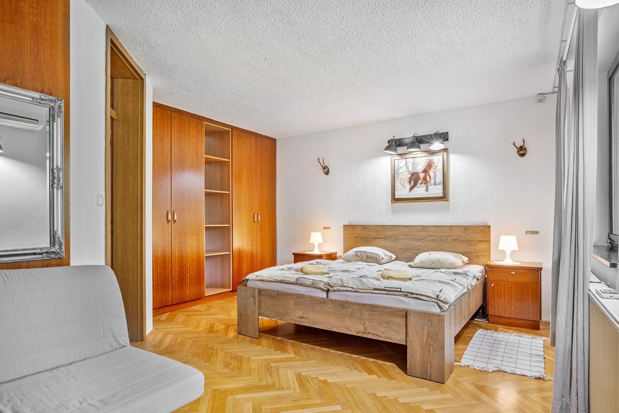 Resort Pod Orehi - Bled - Apartma & Glamping & Savna Extérieur photo